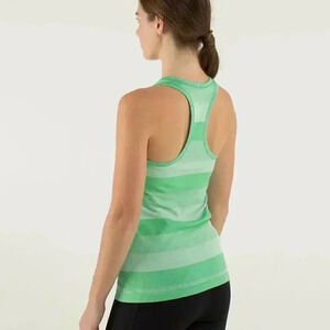 Lululemon  run swiftly comfortable athletic stretch yoga fresh racerback tank 10